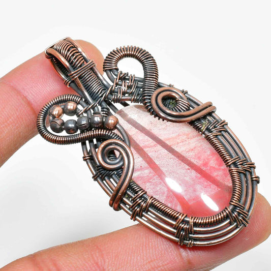 Rose’s Reverie – Copper Rose Quartz Pendant