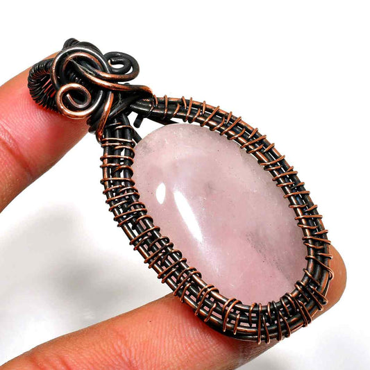 Serenity’s Embrace – Rose Quartz Copper Pendant