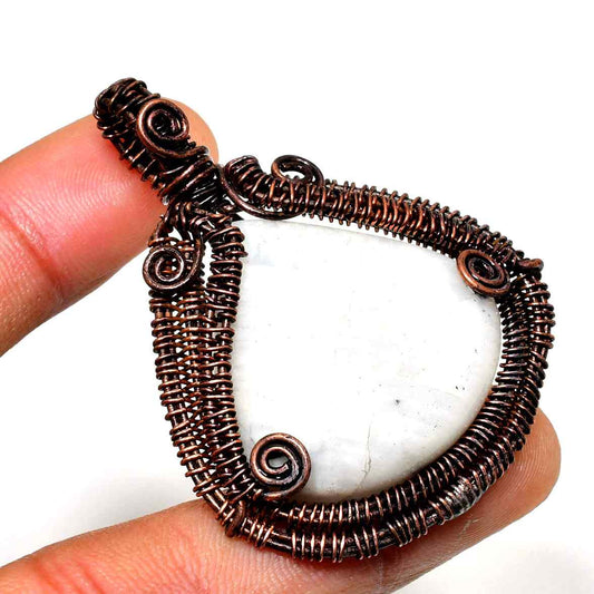Serenity’s Embrace – White Stone Copper Pendant