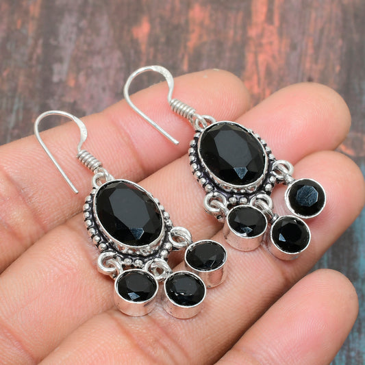 Ebon Veil – Silver Onyx Earrings