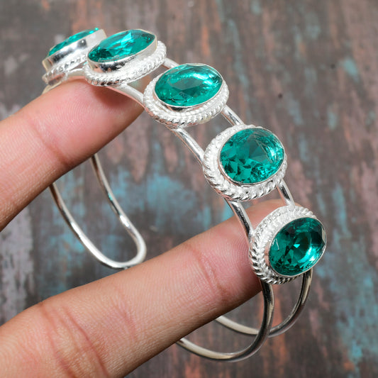 Emerald Embrace – Sterling Silver Bangle