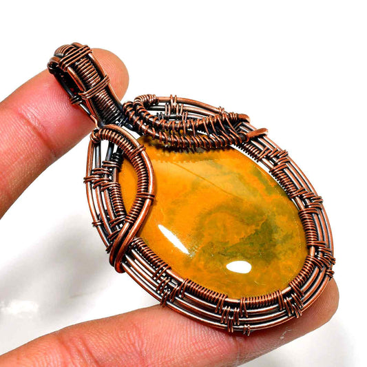 Auric Embrace – Yellow Jasper Copper Pendant
