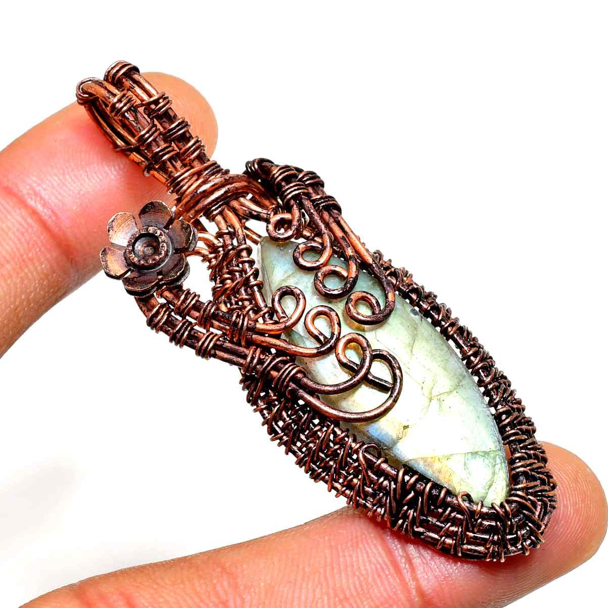 Ezra’s Veil – Labradorite Copper Pendant
