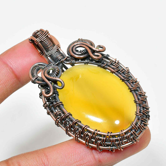 Ezra’s Veil – Lemon Quartz Copper Pendant