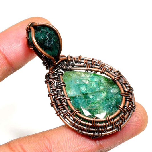 Emerald Whisper – Copper-Wrapped Emerald Pendant
