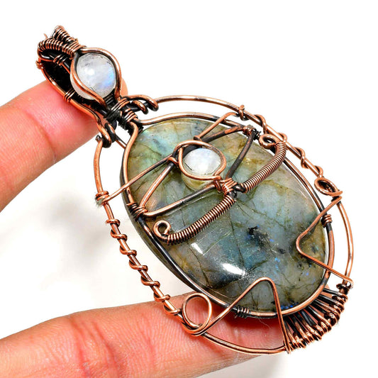 Aurora’s Whisper – Oxidized Copper Labradorite Pendant