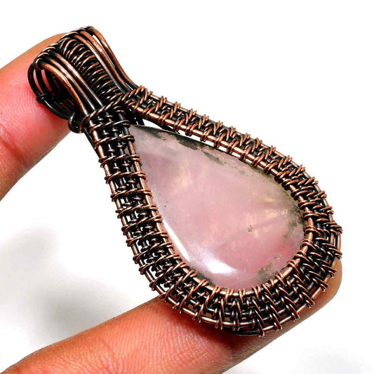Serenity’s Embrace – Rose Quartz Copper Pendant