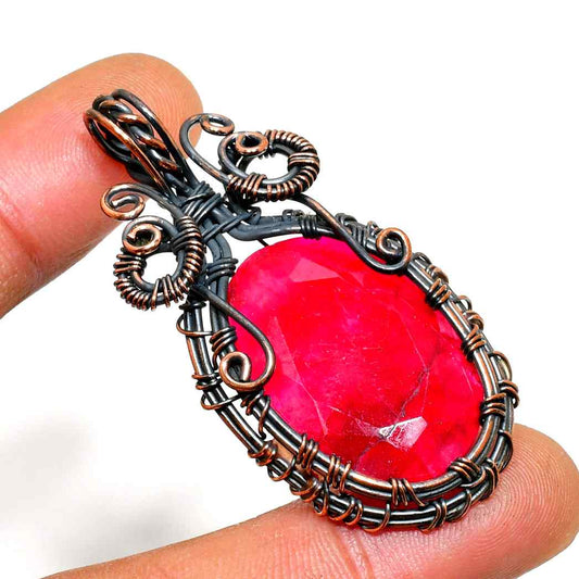 Crimson Embrace – Ruby Copper Pendant