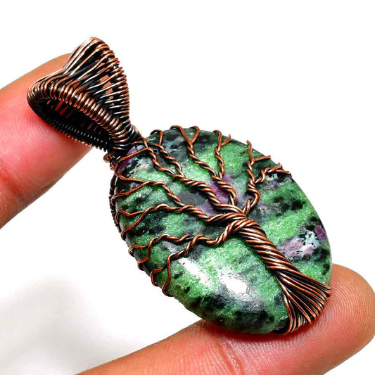 Harmony’s Embrace – Green Stone Copper Pendant