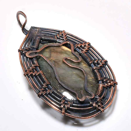 Aurora’s Veil – Labradorite Copper Pendant