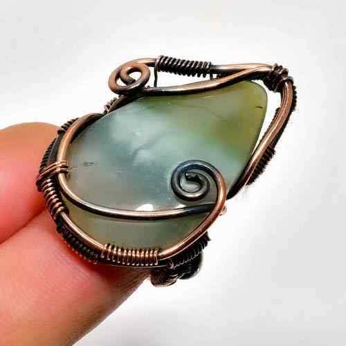 Aurora’s Glow – Jade & Copper Pendant