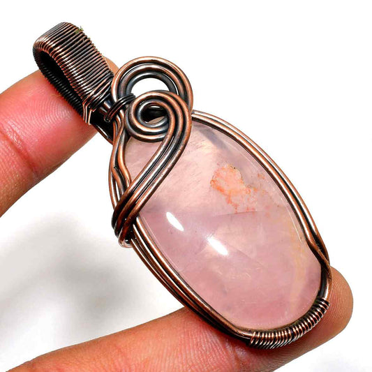 Serenity’s Embrace – Rose Quartz Copper Pendant