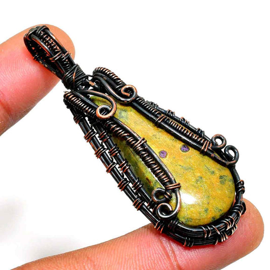 Serenity’s Embrace – Dark Wire Wrapped Stone Pendant