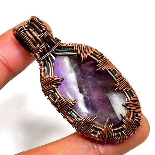 Ezra’s Veil – Mystic Amethyst Copper Pendant