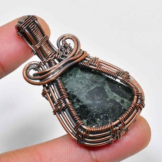 Verdant Harmony – Green Gemstone Copper Pendant