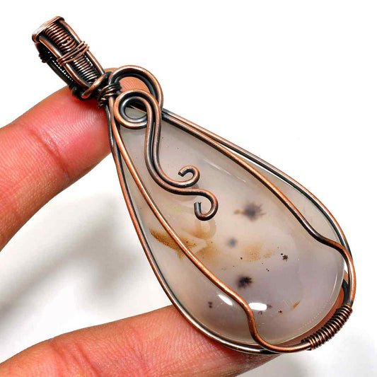 Agate Harmony – Copper Wire Pendant
