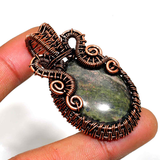 Terra’s Embrace – Natural Stone Copper Pendant