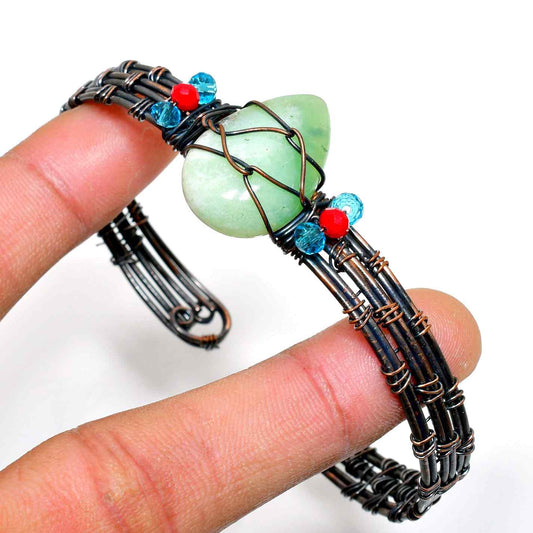 Verdant Serenity – Copper & Green Stone Bracelet