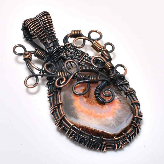 Gaia’s Embrace – Agate Copper Pendant