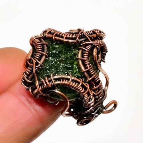 Eden’s Harmony – Peridot Copper Wire Ring