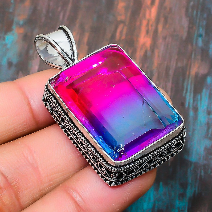 Serenity’s Glow – Sterling Silver Gemstone Pendant