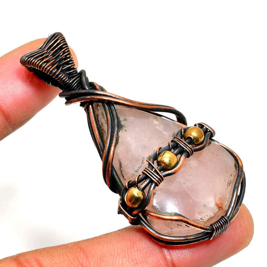 Amora’s Embrace – Rose Quartz Copper Pendant