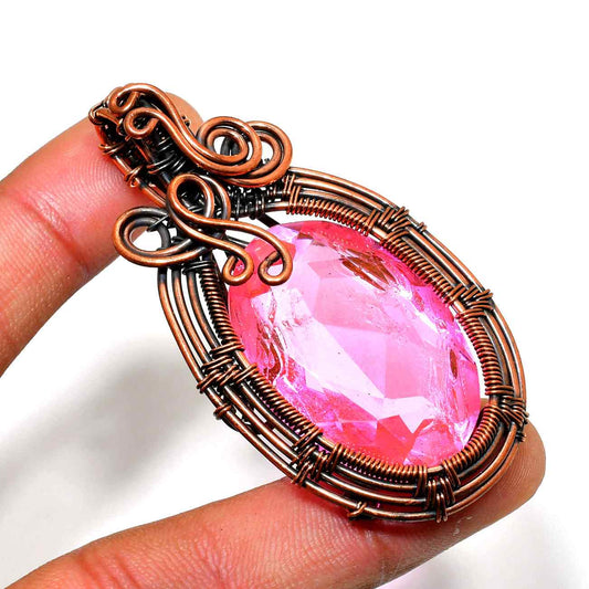 Heart’s Radiance – Rose Quartz Copper Pendant