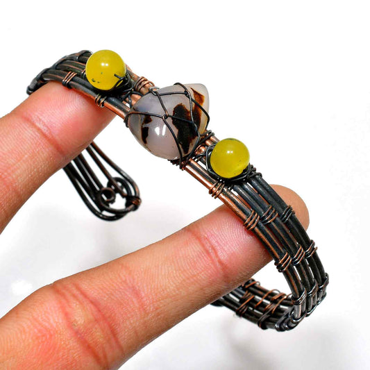 Sunlit Harmony – Agate & Copper Wire Bracelet