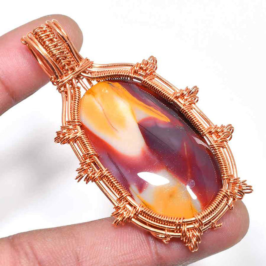 Aurora’s Blaze – Agate Rose Gold Wire Pendant