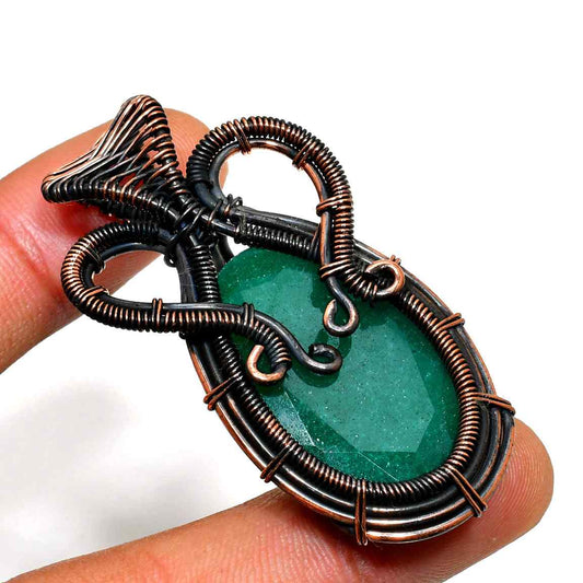 Ember’s Embrace – Green Aventurine Copper Pendant