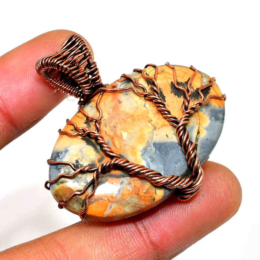Terra’s Harmony – Agate Copper Pendant