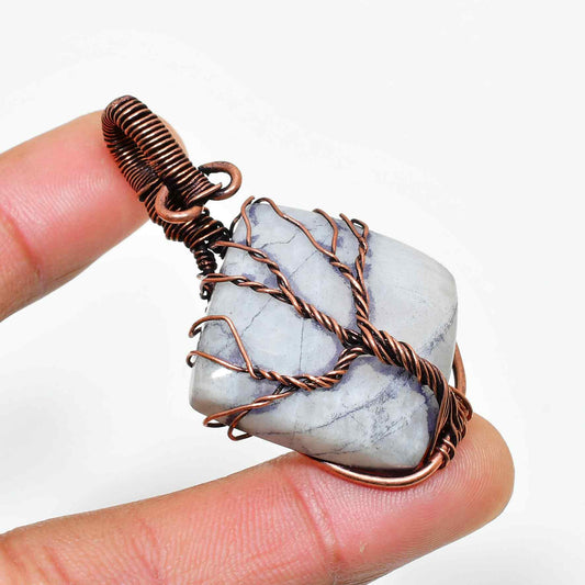 Luna’s Embrace – Oxidized Copper Moonstone Pendant