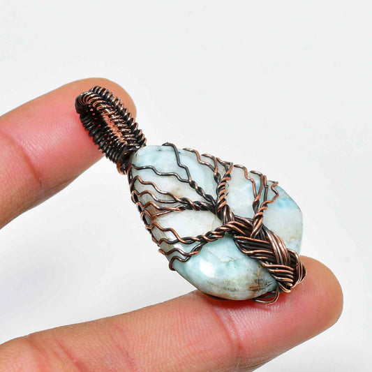 Ocean’s Embrace – Aquamarine Copper Pendant