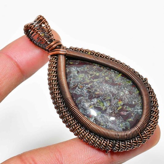 Gaia’s Embrace – Earthstone Copper Pendant