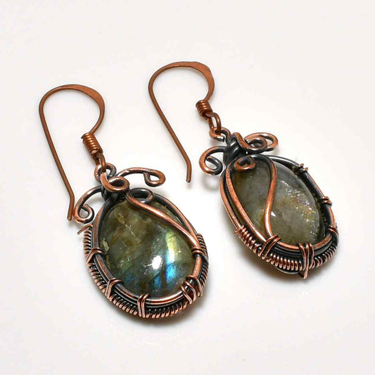 Mystic Aurora – Labradorite Copper Earrings