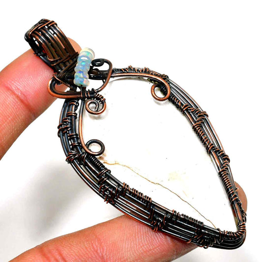 Celestia’s Whisper – Copper-Wrapped Crystal Pendant