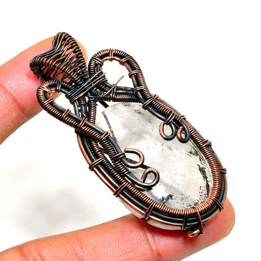 Celeste’s Clarity – Copper-Wrapped Quartz Pendant