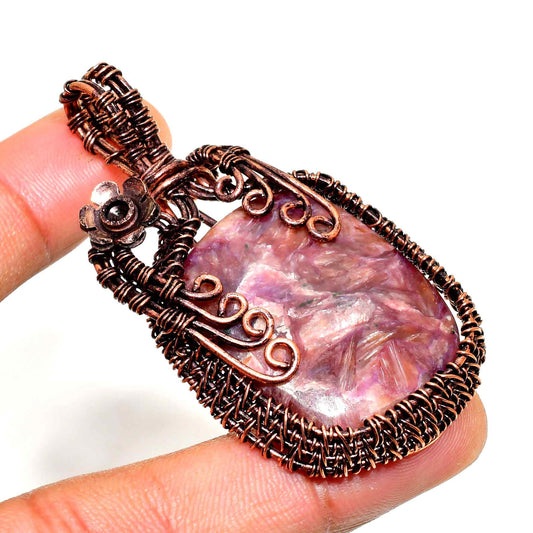 Ezra’s Veil – Handwrapped Amethyst Copper Pendant