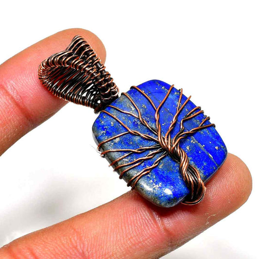 Selene’s Insight – Lapis Lazuli Copper Pendant