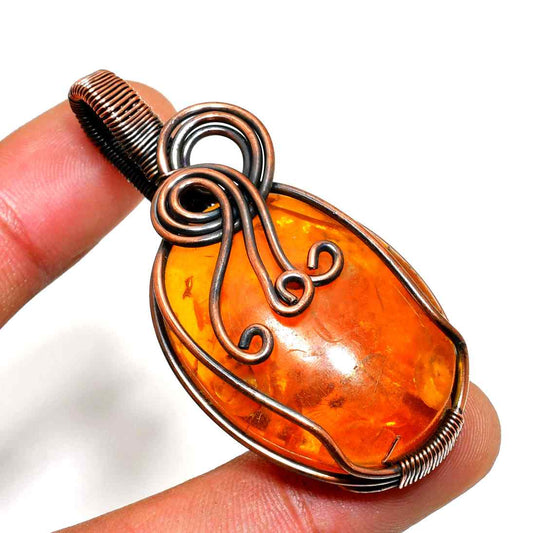 Amber Harmony – Copper-Wrapped Healing Pendant