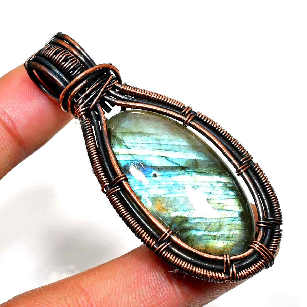 Ember’s Grace – Labradorite Copper Pendant