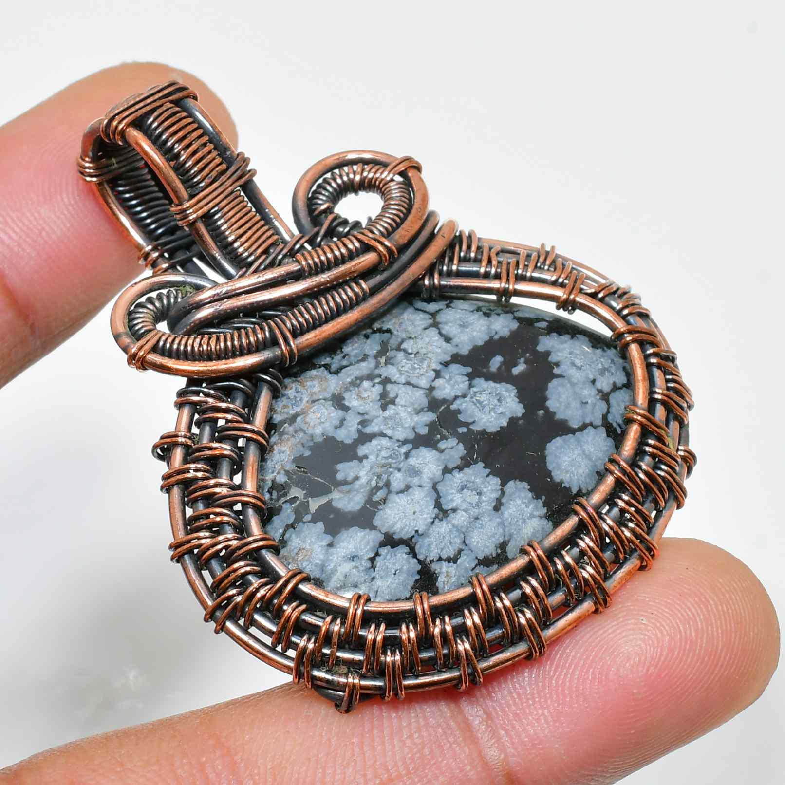 Ebon Aura – Copper-Wrapped Obsidian Pendant