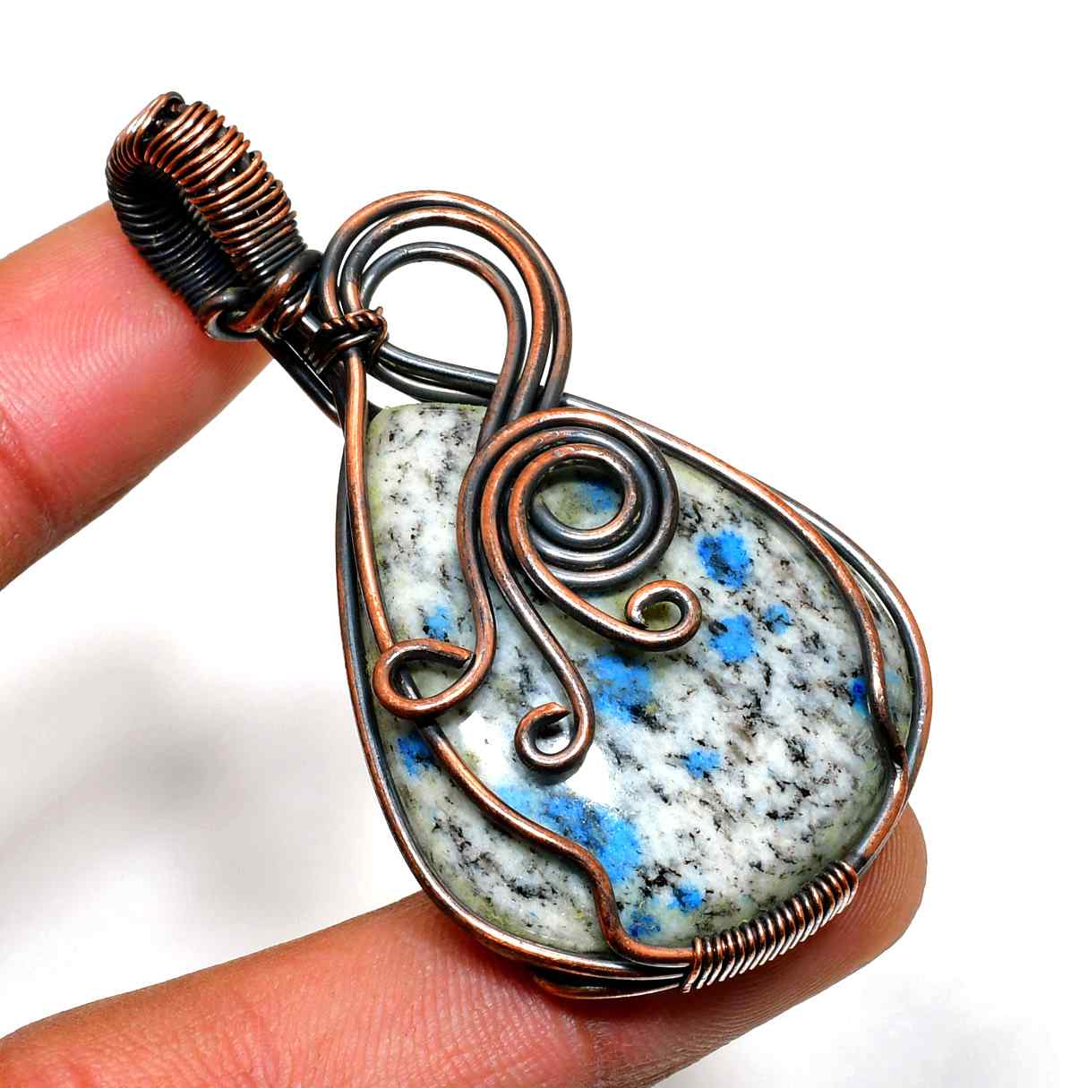Serenity’s Embrace – Copper-Wrapped Healing Stone Pendant