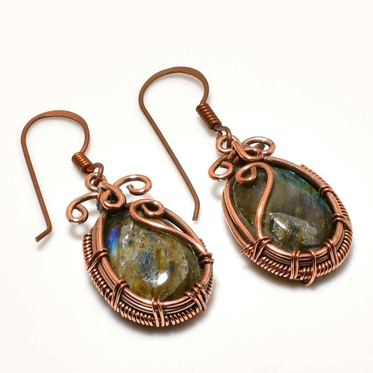 Luna’s Veil – Oxidized Copper Labradorite Earrings