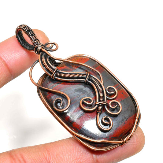 Earth’s Aegis – Tiger’s Eye Copper Pendant