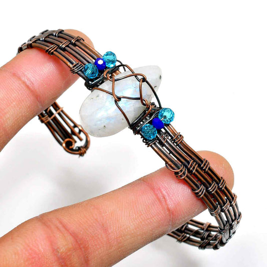 Celestial Harmony – Moonstone & Copper Bracelet