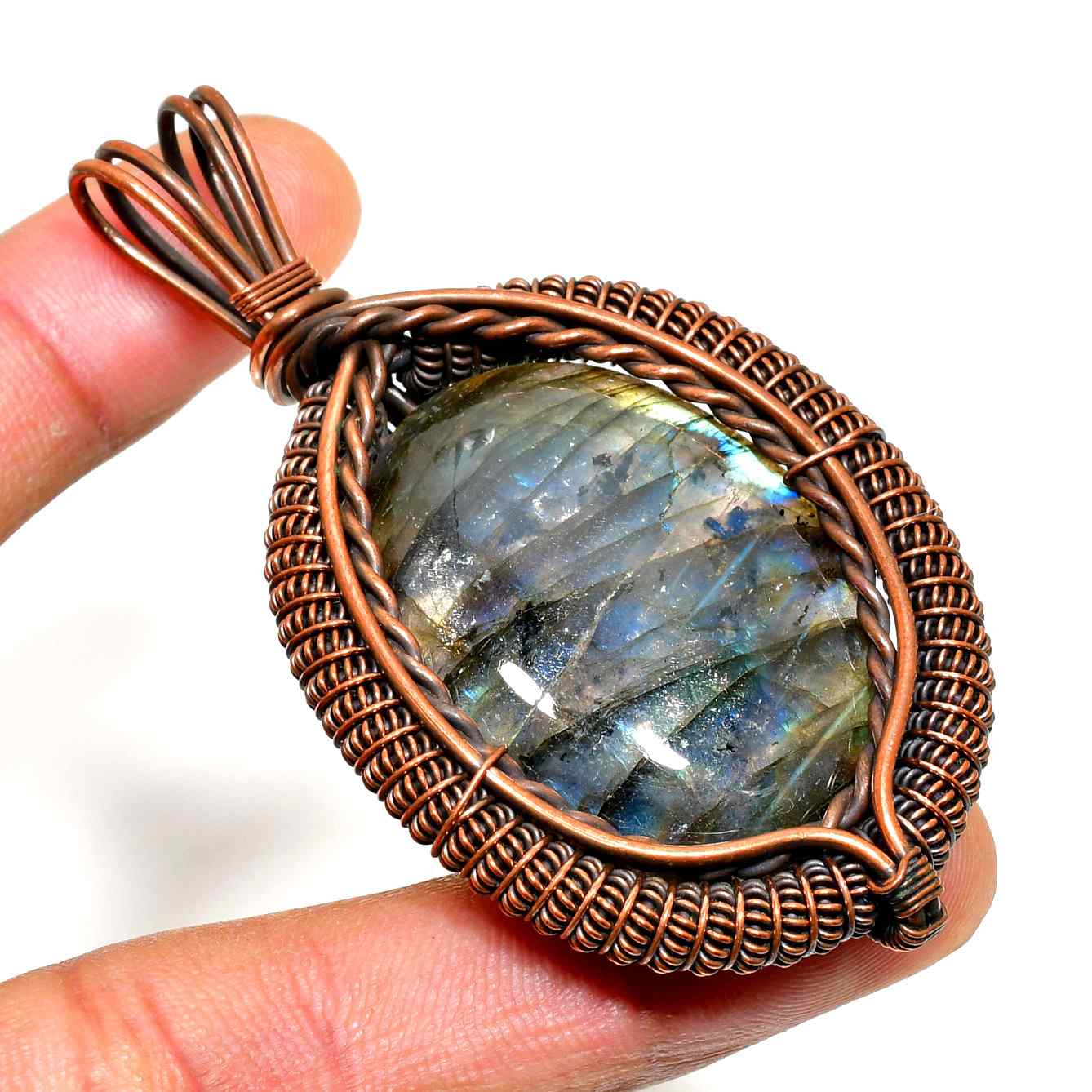 Selene’s Veil – Labradorite Copper Pendant