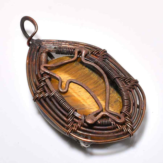 Glimmering Guardian – Tiger’s Eye Copper Pendant