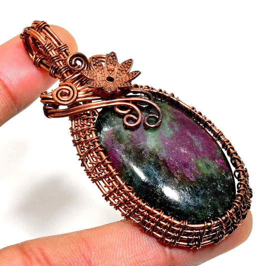 Nature’s Guardian – Natural Stone Copper Pendant