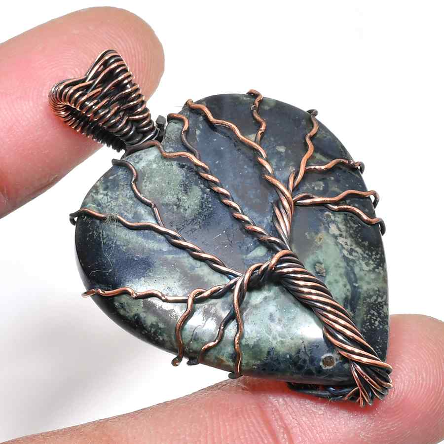 Gaia’s Embrace – Jade Copper Heart Pendant